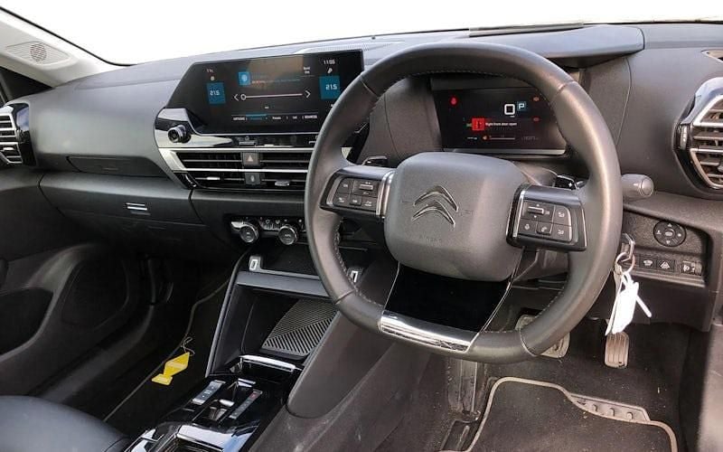 Used Citroën C4 PureTech 131 HP (96 kW) 2022 Brown Hatchback