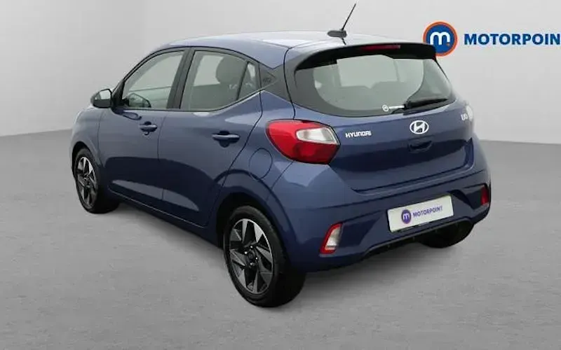 Used Hyundai i10 Advanced 63 HP (46 kW) 2025 Blue Hatchback