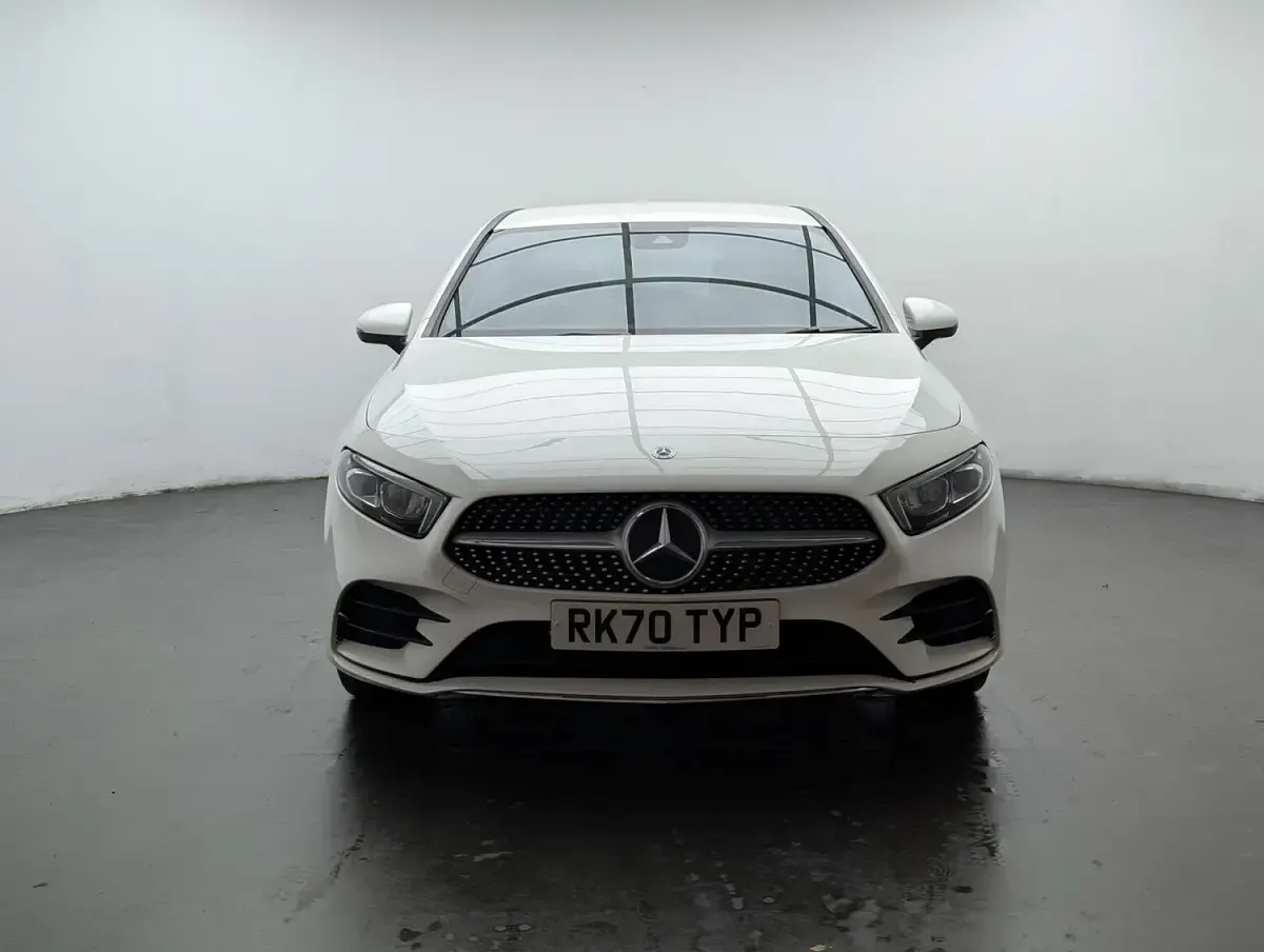 Used Mercedes A250 AMG line 2020 White Hatchback