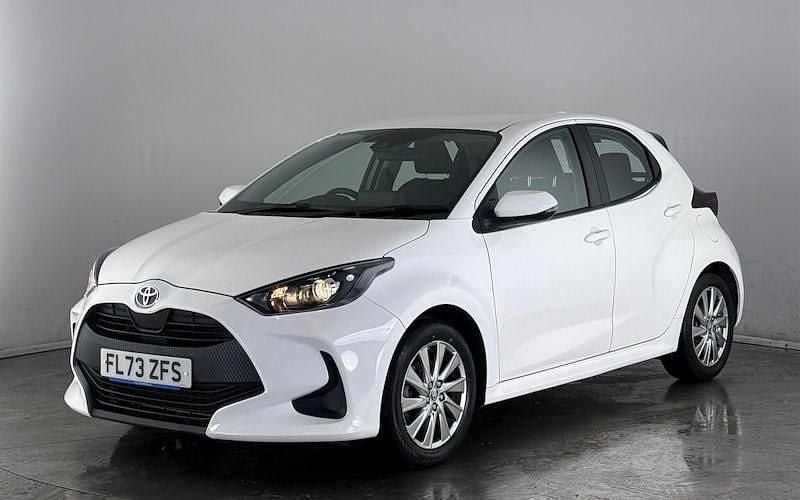 Used Toyota Yaris Hybrid 116 HP (85 kW) 2025 Hatchback