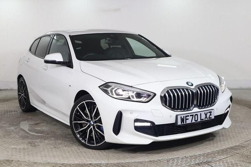 Used BMW 118 M Sport 150 HP (110 kW) 2020 White Hatchback