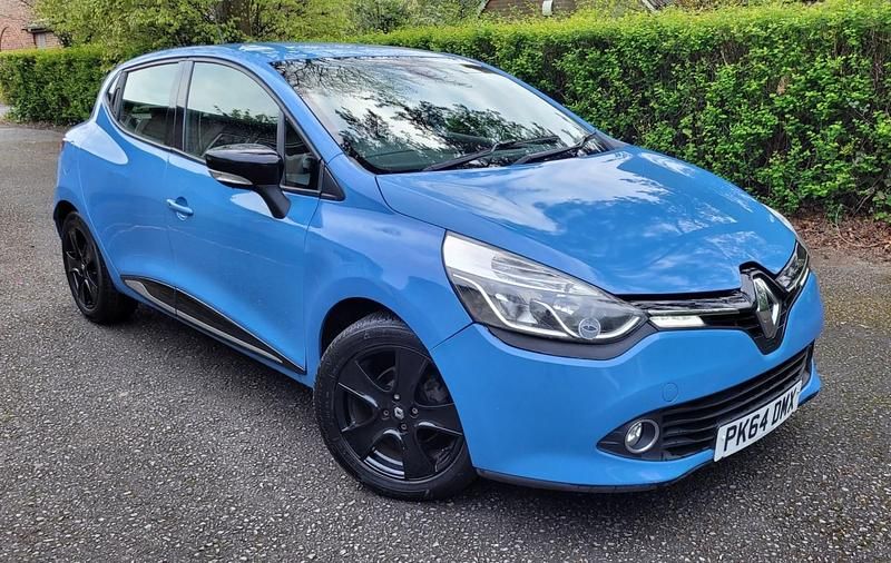 Used Renault Clio IV Dynamique 2014 Blue Hatchback