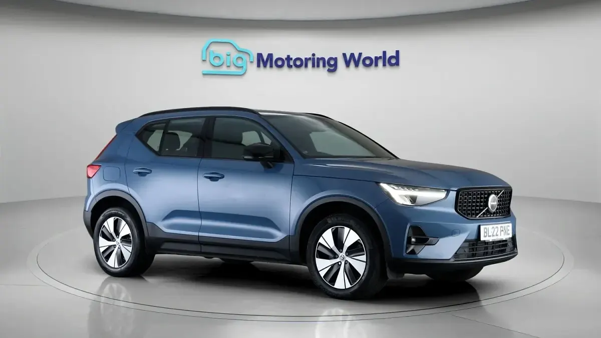 Used Volvo XC40 Plus 211 HP (155 kW) 2022 SUV