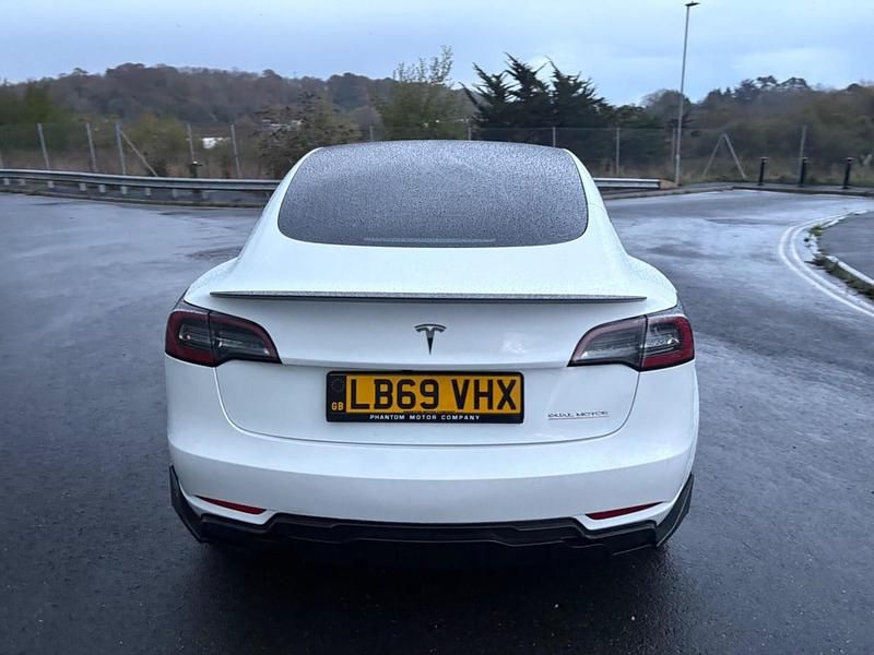 Used Tesla Model 3 Performance 82 kW (112 HP) 2019 White Sedan