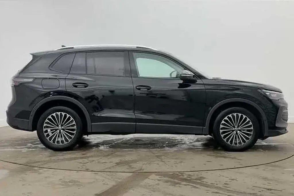 Used VW Tiguan 150 HP (110 kW) 2025 SUV