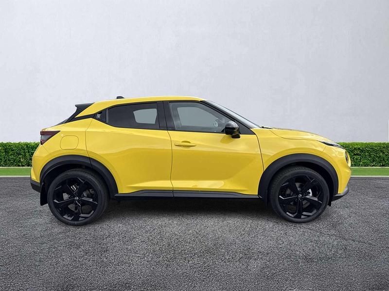 Used Nissan Juke Tekna 114 HP (83 kW) 2025 Yellow SUV