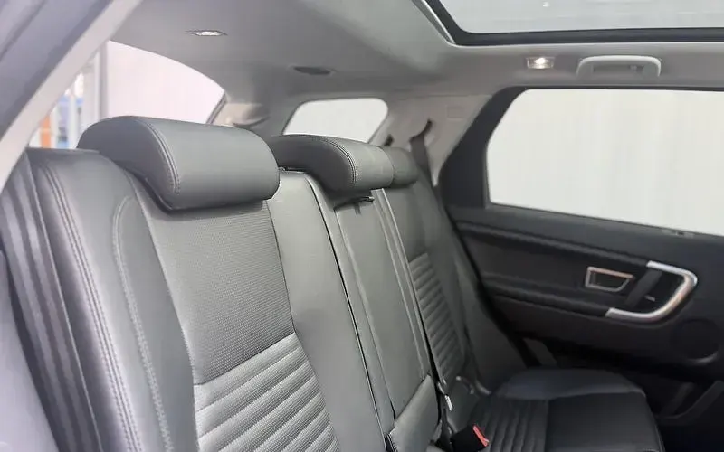 Used Land Rover Discovery Sport HSE Luxury 179 HP (131 kW) 2018 Grey SUV
