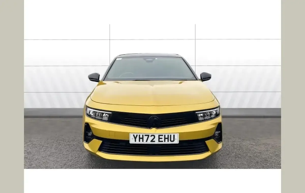 Used Vauxhall Astra GS Line 128 HP (94 kW) 2022 Other Hatchback