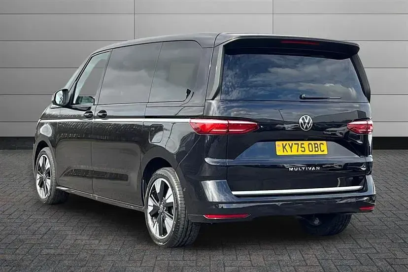 Used VW Multivan Style 150 HP (110 kW) 2025 Black MPV