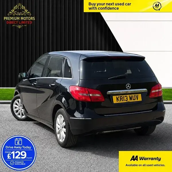 Used Mercedes A180 2013 Black MPV