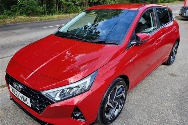 Red Used 2021 Hyundai i20 Premium Hatchback | £13,495 (Fair price) - Image 1/1