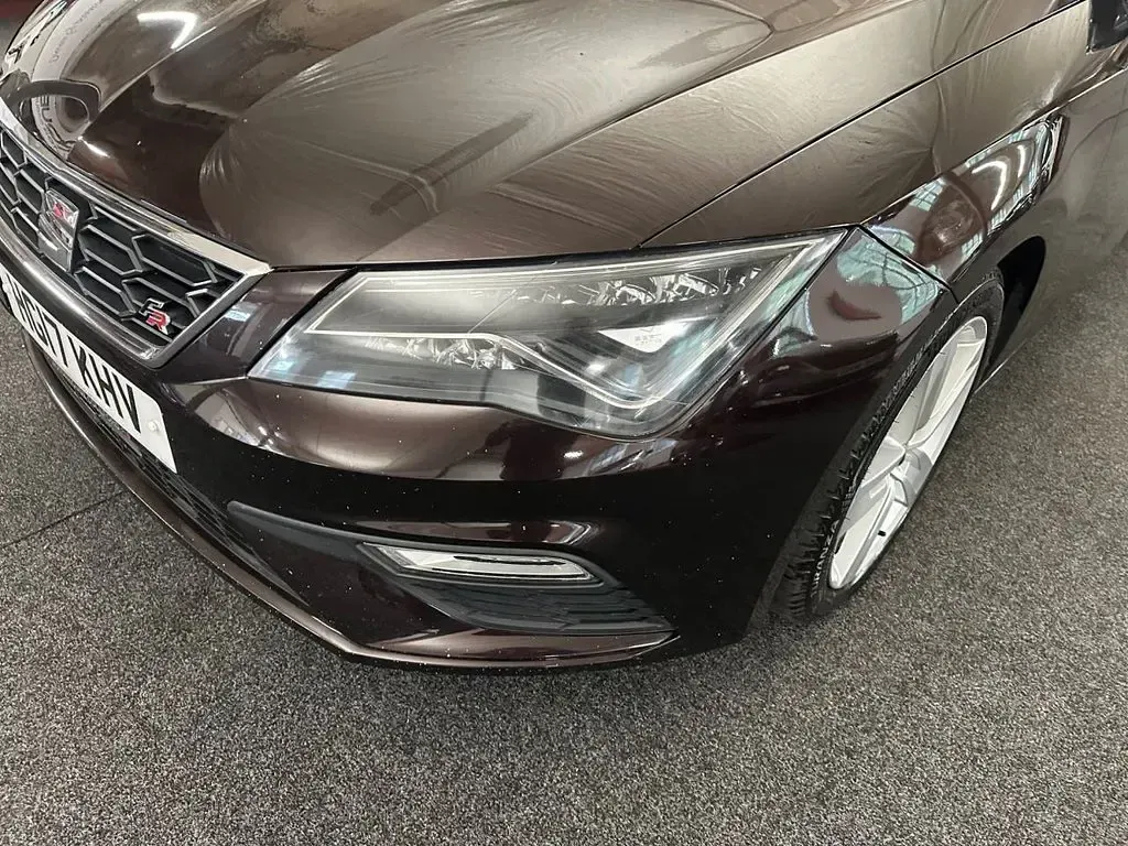 Used Seat Leon FR 184 HP (135 kW) 2017 Mauve/purple Hatchback