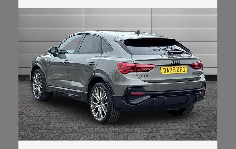 Used Audi Q3 Design 190 HP (139 kW) 2025 Grey SUV