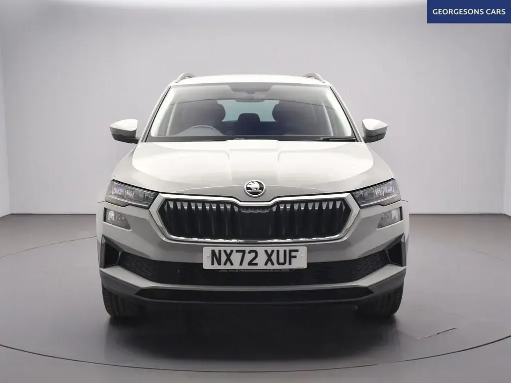 Gebraucht Skoda Karoq SE Drive 150 PS (110 kW) 2022 Grau SUV