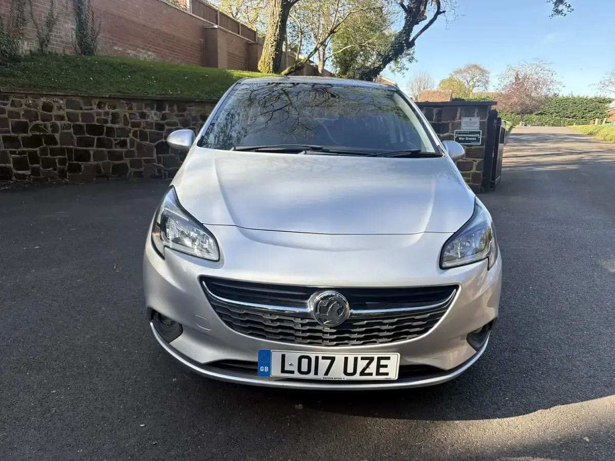 Used Vauxhall Corsa 90 HP (66 kW) 2017 Silver Hatchback