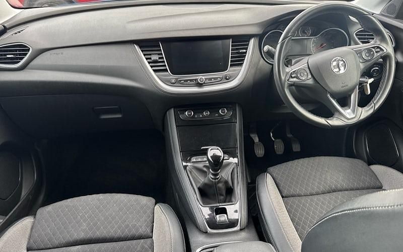 Used Vauxhall Grandland X Sport 131 HP (96 kW) 2019 SUV