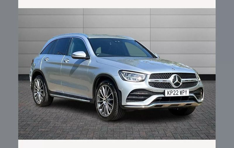 Silver Used 2022 Mercedes GLC300 AMG Line Premium SUV | £29,195 (Fair price) - Image 1/4