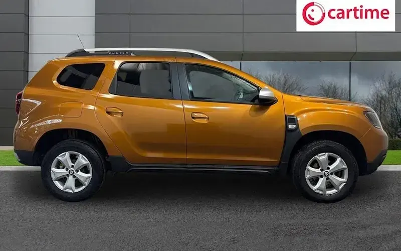 Used Dacia Duster Comfort 116 HP (85 kW) 2020 Orange SUV