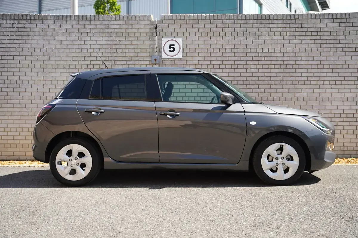 Used Suzuki Swift SZ5 2024 Mineral grey Hatchback