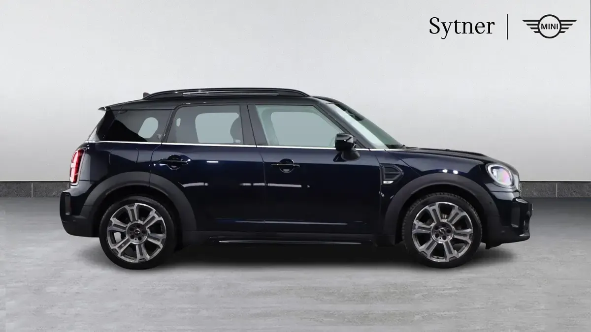 Used Mini Cooper Countryman Exclusive 134 HP (98 kW) 2022 Black SUV