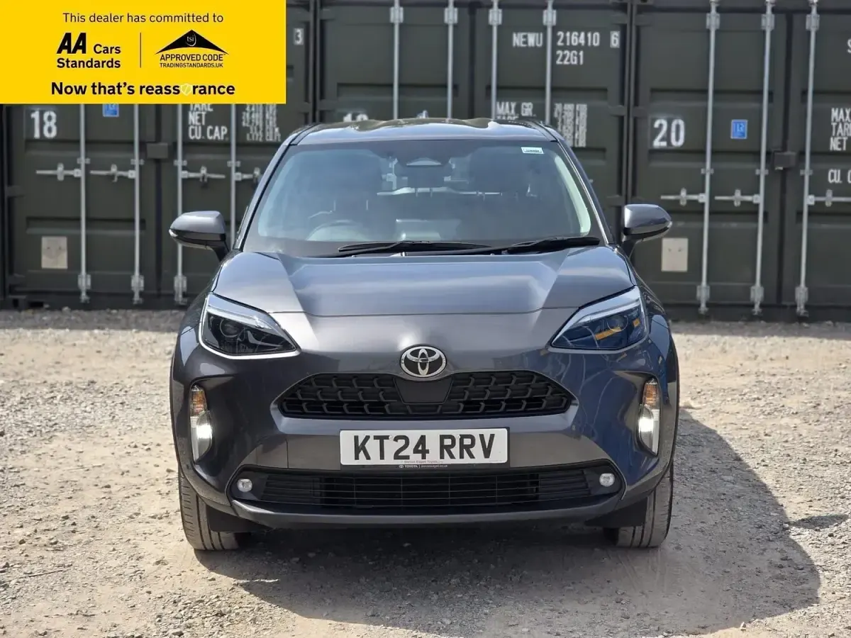 Used Toyota Yaris Cross 116 HP (85 kW) 2024 Grey SUV