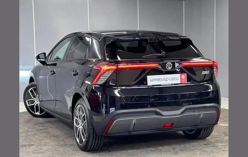 New MG MG4 EV Trophy 150 kW (204 HP) 2025 Black Hatchback
