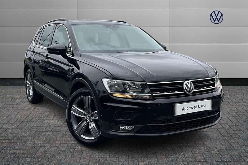 Black Used 2019 VW Tiguan Match SUV | £16,981 (Good price) - Image 1/4