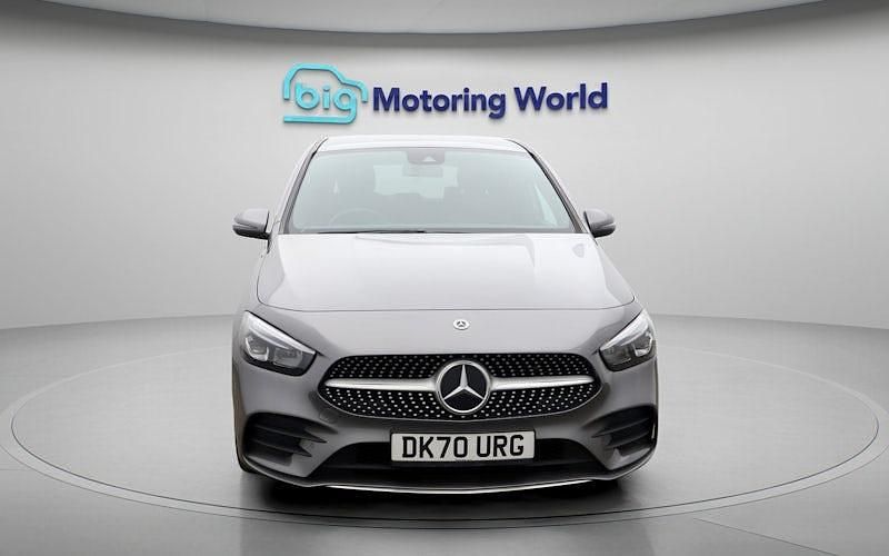 Used Mercedes B200 Executive 163 HP (119 kW) 2022 MPV