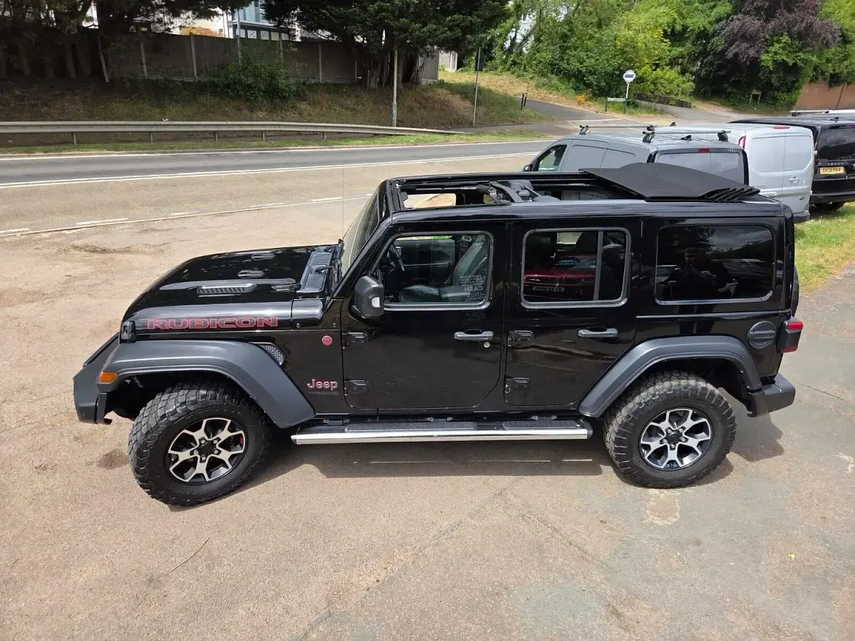 Used Jeep Wrangler Rubicon 272 HP (200 kW) 2021 Black SUV