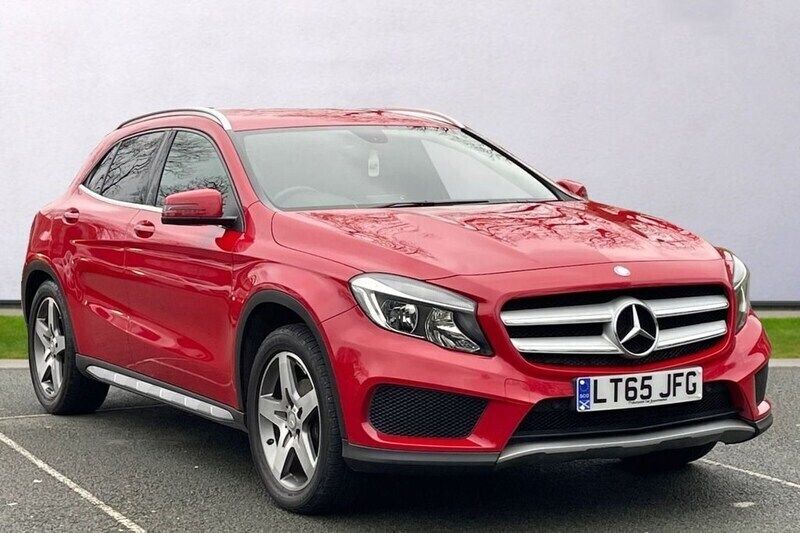 Red Used 2015 Mercedes GLA200 AMG line SUV | £10,445 (Fair price) - Image 1/4
