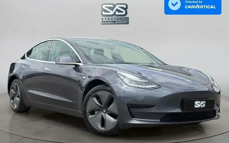 Used Tesla Model 3 Standard Range 180 kW (245 HP) 2021 Sedan