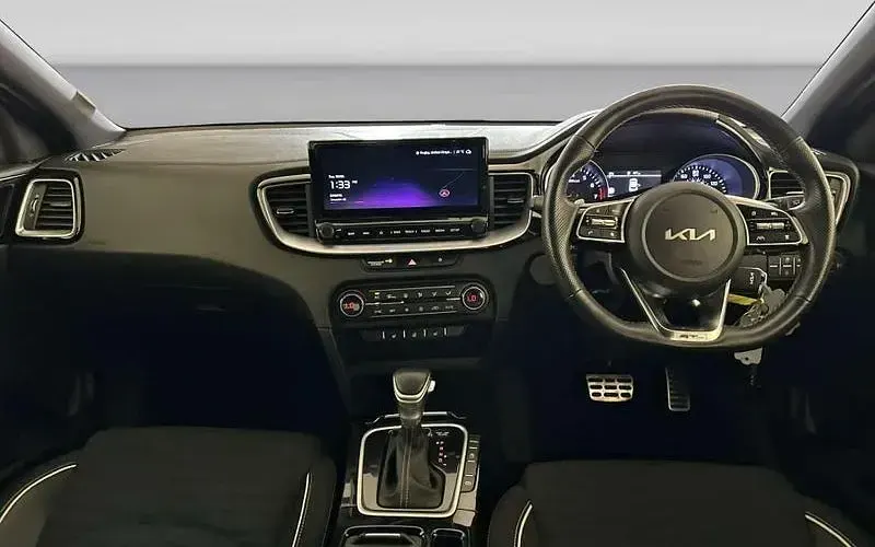 Used Kia XCeed GT-Line 140 HP (102 kW) 2024 White SUV