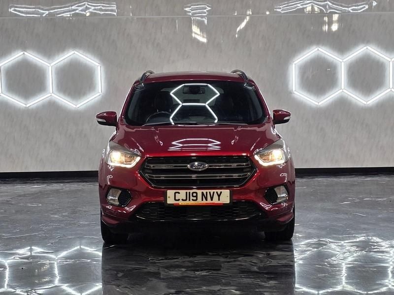 Used Ford Kuga ST-Line 150 HP (110 kW) 2019 Red SUV