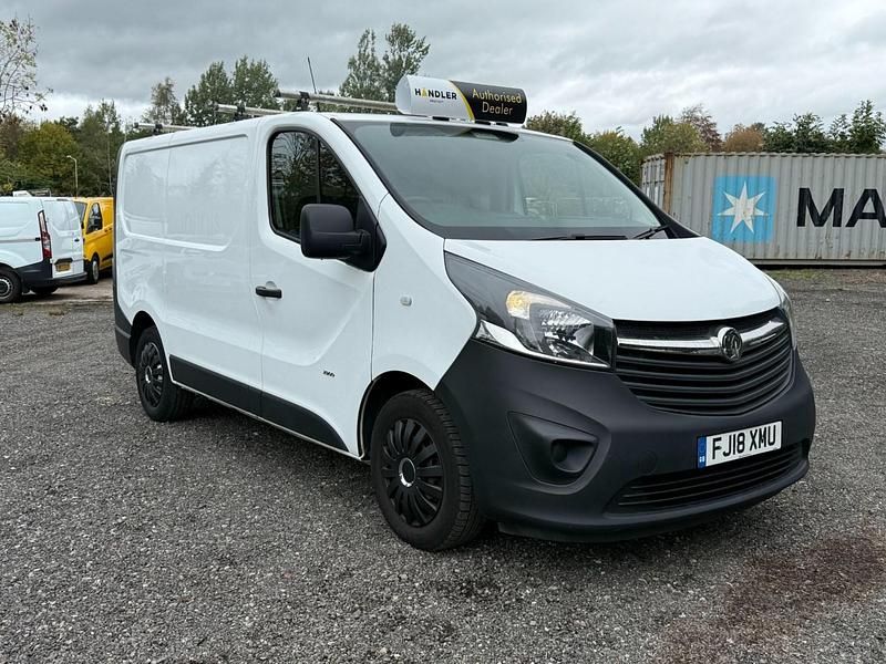 White Used 2018 Vauxhall Vivaro Van | £8,150 (Fair price) - Image 1/4