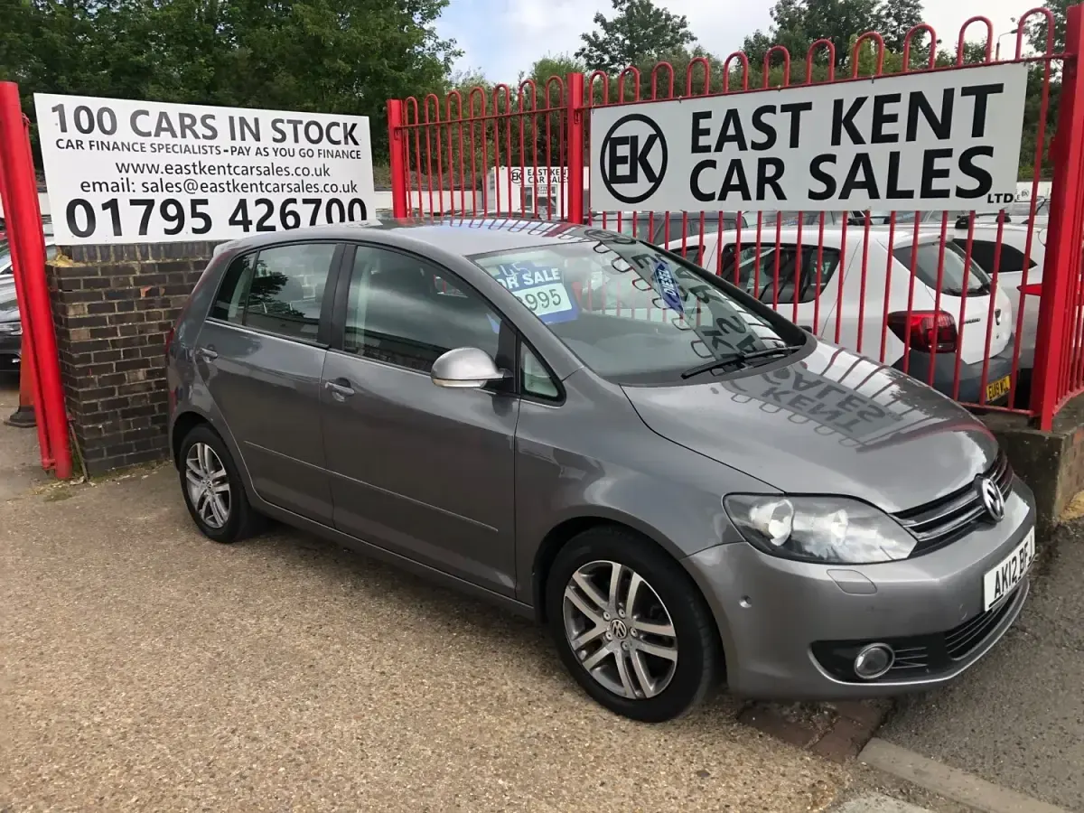 Używany VW Golf VII SE 105 KM (77 kW) 2012 Szary Hatchback
