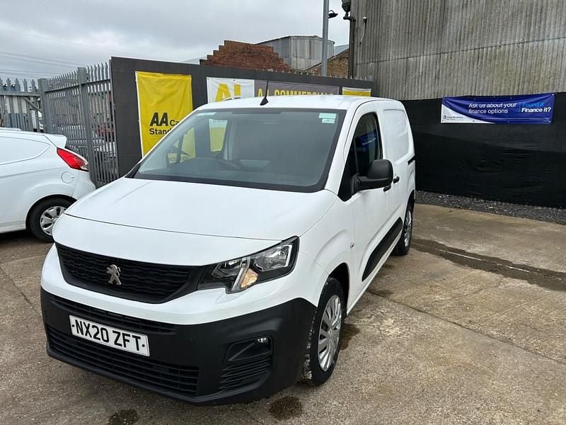 Usado Peugeot Partner 101 HP (74 kW) 2020 Branco Monovolume