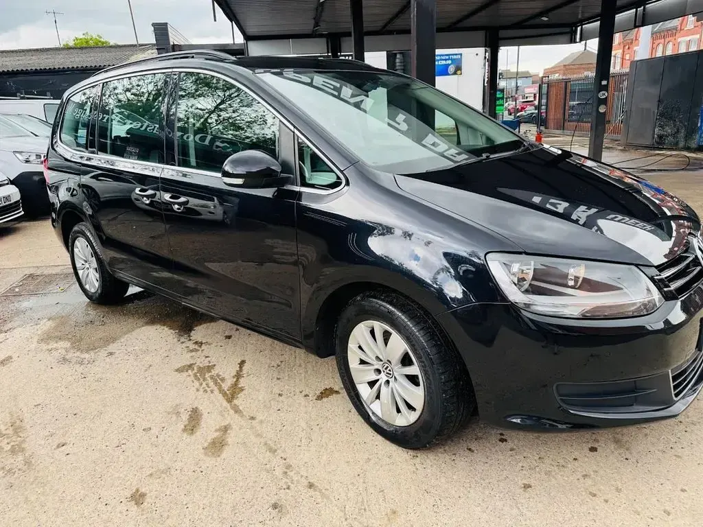 Used VW Sharan SE 140 HP (102 kW) 2014 Black MPV