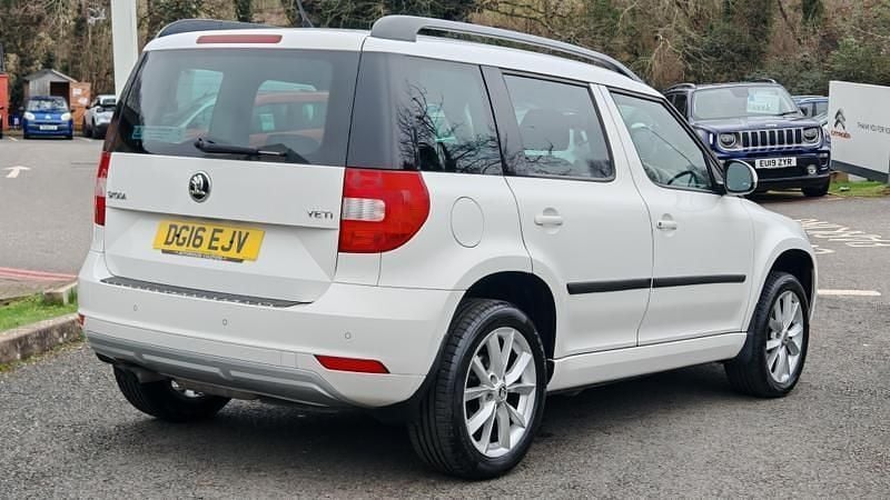 Used Skoda Yeti SE 2016 White SUV