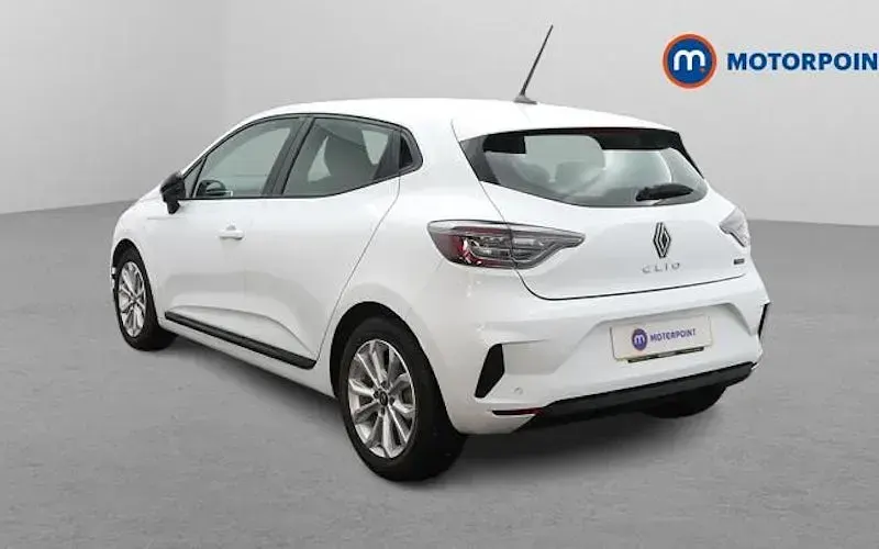 Used Renault Clio V Evolution 143 HP (105 kW) 2025 Hatchback