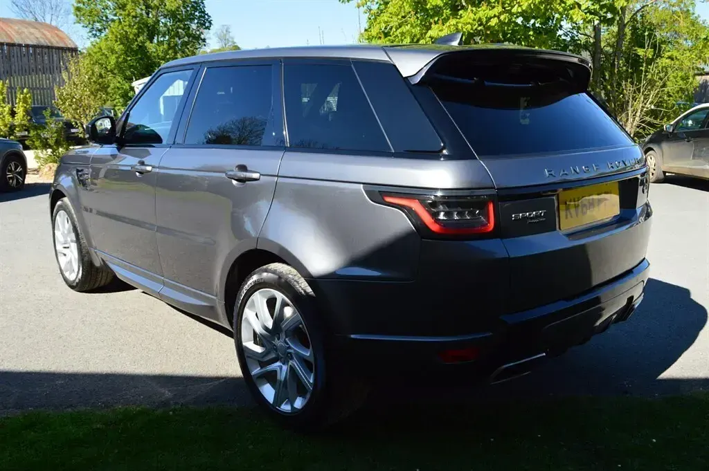 Usado Land Rover Range Rover Sport HSE Dynamic 404 HP (297 kW) 2019 Cinzento SUV