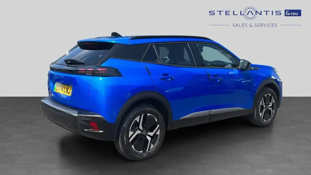 Used Peugeot e-2008 Allure 98 kW (134 HP) 2025 Blue SUV