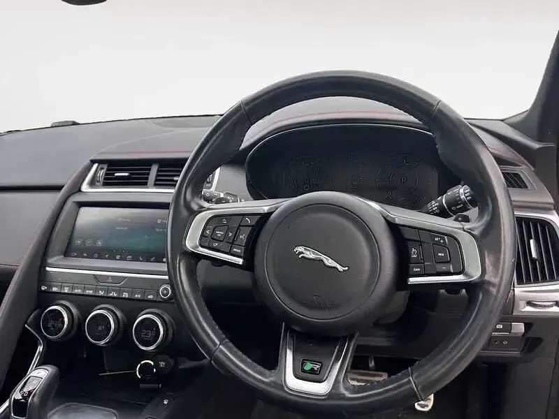 Usado Jaguar E-Pace Chequered Flag 2019 Cinzento SUV