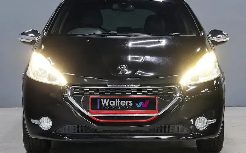 Używany Peugeot 208 GTi 200 KM (147 kW) 2014 Hatchback