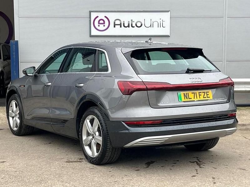 Used Audi e-tron Design 230 kW (313 HP) 2021 Grey SUV