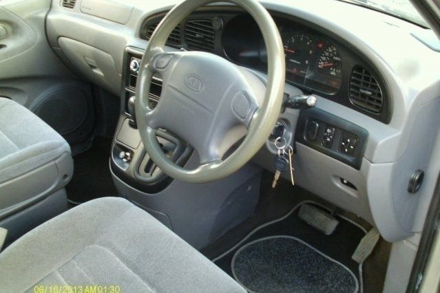 Used Kia Sedona 2001 MPV