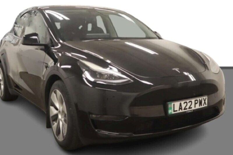 Used 2022 Tesla Model Y Long Range SUV | £24,100 (Good price) - Image 1/1