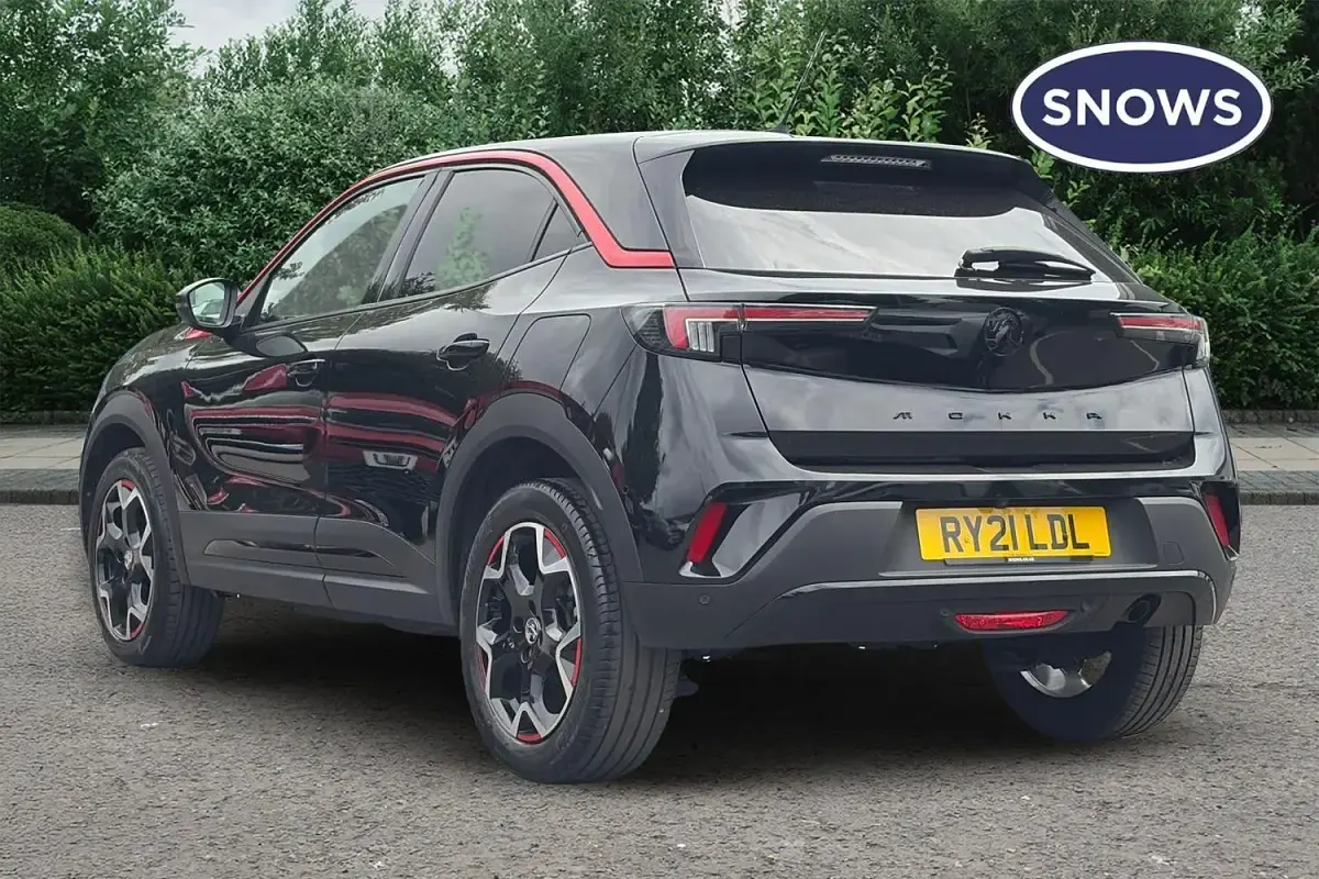 Used Vauxhall Mokka SRi 100 HP (73 kW) 2021 Black SUV