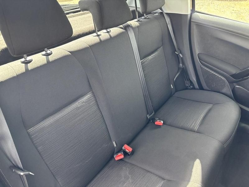 Used Peugeot 208 Access 68 HP (50 kW) 2016 Black Hatchback