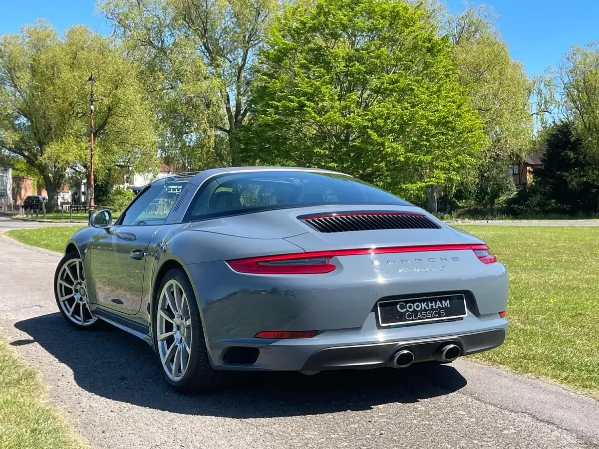 Used Porsche 911S 2016 Blue Cabriolet