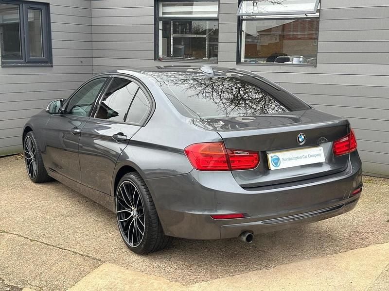 Used BMW 316 Sport Line 136 HP (100 kW) 2014 Grey Sedan